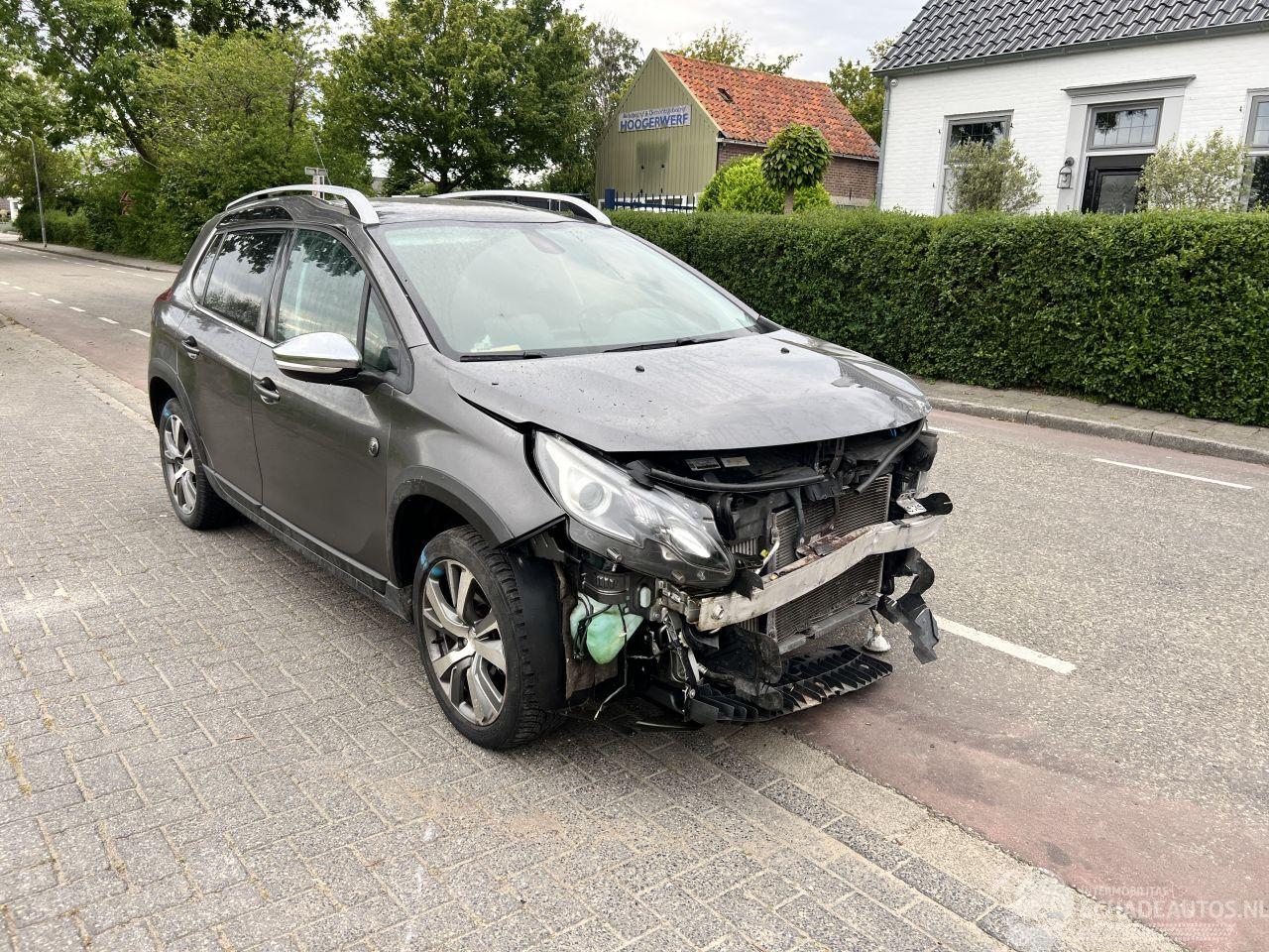 Peugeot 2008 1.2-12V THP Puretech