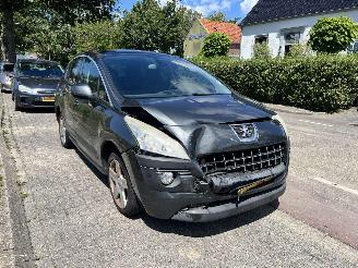 Schadeauto Peugeot 3008 1.6-16V THP 155 AUTOMAAT 2011/7