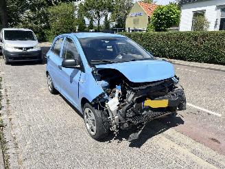 Kia Picanto 1.0-12V picture 1
