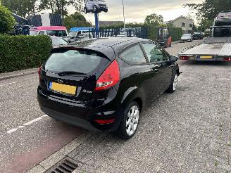 Ford Fiesta 1.25 picture 3