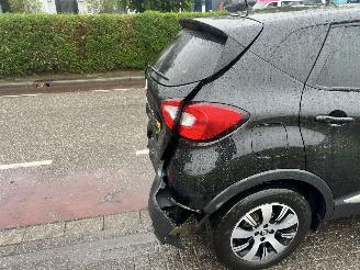 Renault Captur 0.9 TCe Limited picture 8