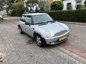 škoda osobní automobily Mini Mini ONE 1.6-16V 2005/8