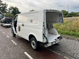 Volkswagen Transporter T6 picture 4