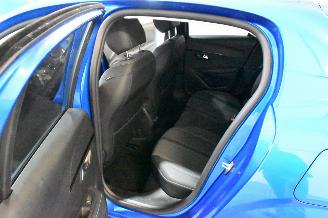 Peugeot 208 1.2 PT Allure Pack picture 21