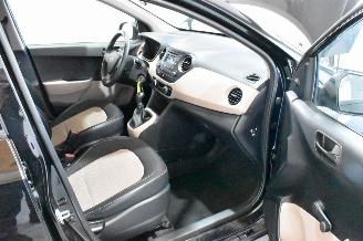 Hyundai I-10 1.0i i-Motion picture 13