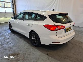 Ford Focus 1.5 EcoBl. Tr.Ed.Bns picture 5