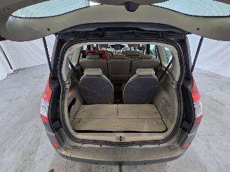 Renault Grand-scenic 2.0 16V Tech Line picture 17
