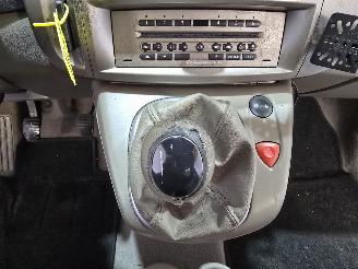 Renault Grand-scenic 2.0 16V Tech Line picture 30