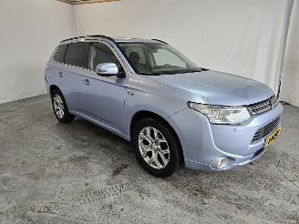 Auto incidentate Mitsubishi Outlander 2.0 PHEV Instyle+ 2015/1
