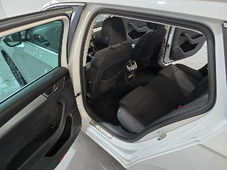 Skoda Superb 1.6 TDI Ambition Bns picture 25