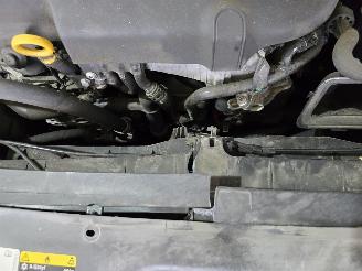 Skoda Superb 1.6 TDI Ambition Bns picture 20