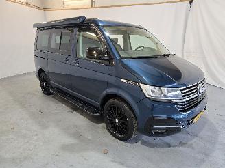 Damaged car Volkswagen Transporter California 2014/3