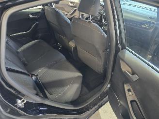 Ford Fiesta 1.0 EcoB. Titanium picture 18