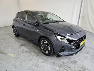 Damaged car Hyundai I-20 1.0 T-GDI Premium 2023/10