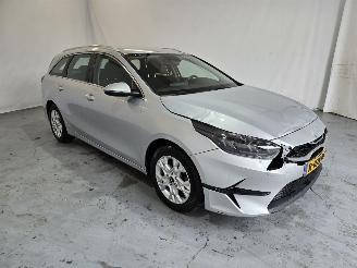 Schadeauto Kia Ceed Sportswagon 1.0 T-GDi DynamicLine 2022/7