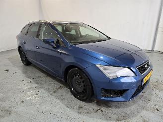 Vaurioauto  passenger cars Seat Leon ST 1.4 TSI ACT FR Dyn 2015/4