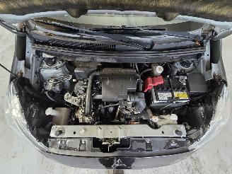 Mitsubishi Space-star 1.0 CVVT ISG Plus P. picture 16