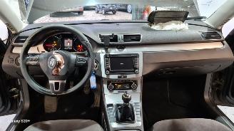 Volkswagen Passat 20  TDI picture 23