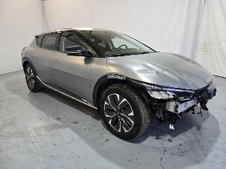 uszkodzony samochody osobowe Kia EV6 Plus 77.4 kWh 2023/12