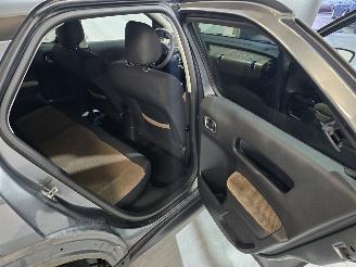 Citroën C4 cactus 1.2 PureTech Shine picture 16
