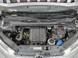 Volkswagen Up! 1.0 BMT take up! picture 14