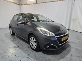 Voiture accidenté Peugeot 208 1.2 PureT. Blue Lion 2016/7