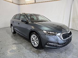 Unfallwagen Skoda Octavia 1.5 e-TSI Business Edition Plus 2022/1