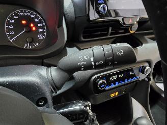 Toyota Yaris 1.5 Hybrid Active picture 33