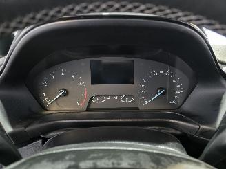 Ford Fiesta 1.0 Eco Boost Hybrid Titanium picture 21