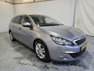 Schadeauto Peugeot 308 SW 1.6 BlueHDI Blue Lease Executive Pack 2015/9