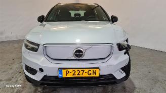 Volvo XC40 Recharge Twin Pro picture 2