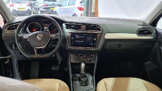 Volkswagen Tiguan 1.4 TSI ACT Comfortline Business picture 24