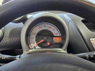 Peugeot 107 1.0-12V XS picture 25