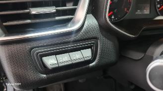 Renault Clio 1.0 TCe Zen picture 20