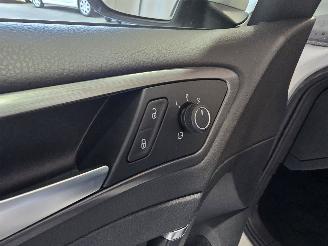 Volkswagen Golf E-Golf picture 22