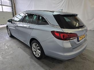 Opel Astra SPORTS TOURER+ picture 5