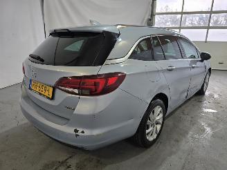 Opel Astra SPORTS TOURER+ picture 7
