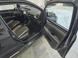 Toyota Aygo 1.0 VVT-i x-cite picture 19