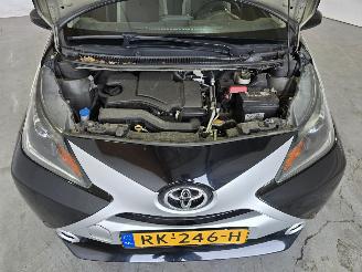 Toyota Aygo 1.0 VVT-i x-cite picture 17