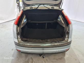 Ford Focus 1.6-16V First Edition picture 13
