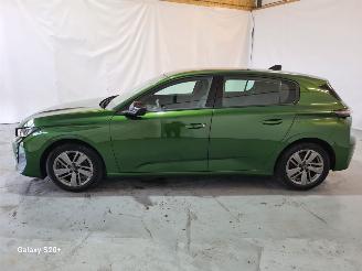 Peugeot 308 1.2 PureTech Active Pack Business picture 4