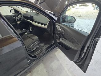 BMW iX1 eDrive20 67 kWh picture 16