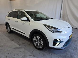 Unfallwagen Kia e-Niro ExecutiveLine 64 kWh 2019/5