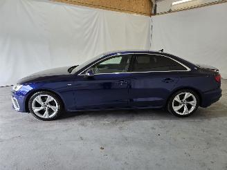 Audi A4 LIMOUSINE picture 4