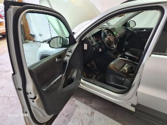 Volkswagen Tiguan 1.4 TSI Comf.enDesign picture 19