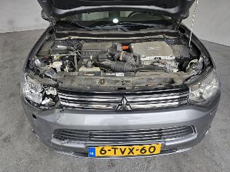 Mitsubishi Outlander 2.0 PHEV Instyle picture 14