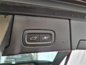 Volvo V-90 2.0 T5 Inscription picture 23