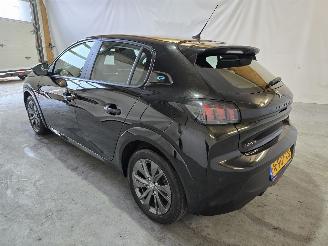 Peugeot 208 EV Active Pack 50 kWh picture 5