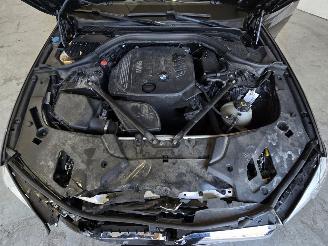 BMW 5-serie 520d Executive picture 16