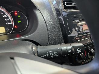 Mitsubishi Space-star 1.0 Cool + picture 27